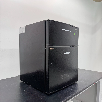 Black Compact Refrigerator/ Freezer image 0